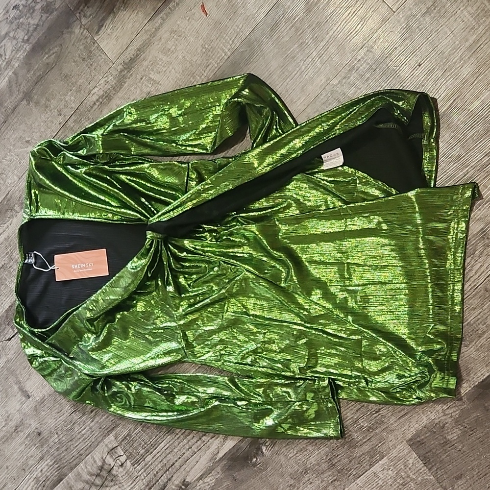 Vestido verde metalizado